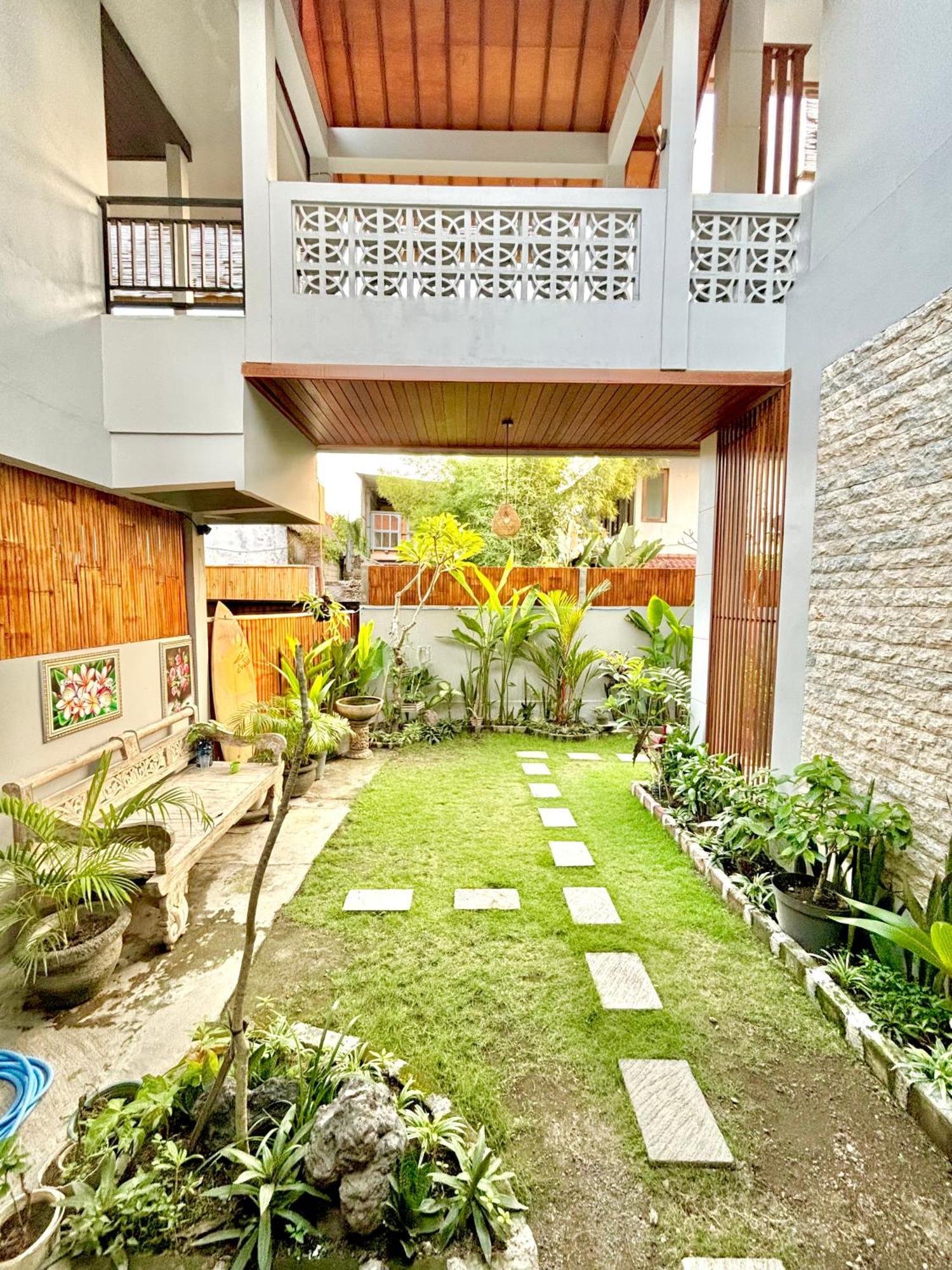 The Lima Home Stay In Canggu Extérieur photo